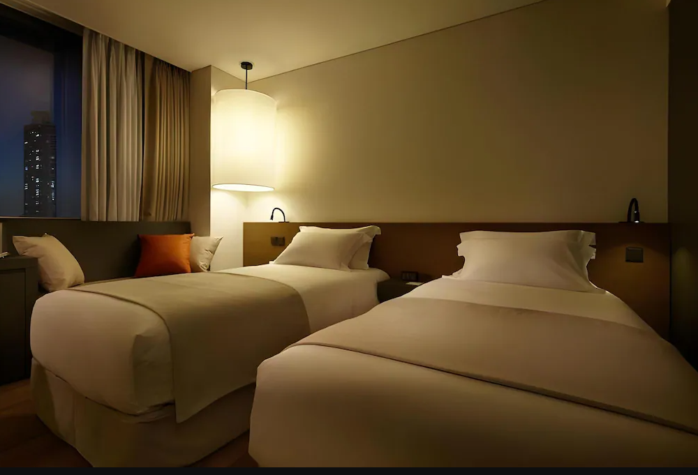 room-card-img-1